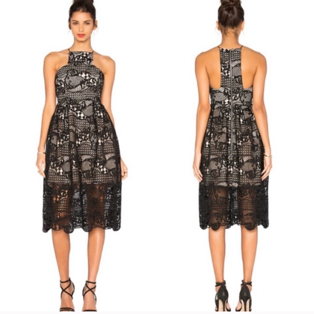 Elliatt Black Lace Halter Dress